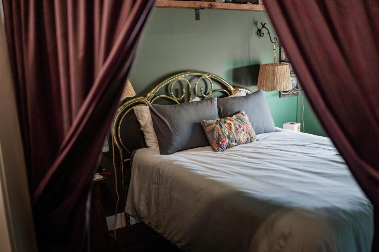 The Atrium - A Boutique Hotel - Suite 15 Perryville Exterior foto
